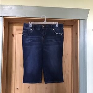 Denim Capri pants